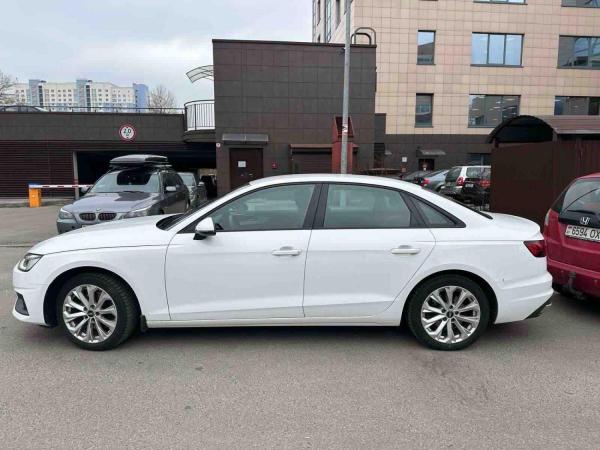 Audi A4, 2022 год выпуска с двигателем Гибрид, 145 887 BYN в г. Минск