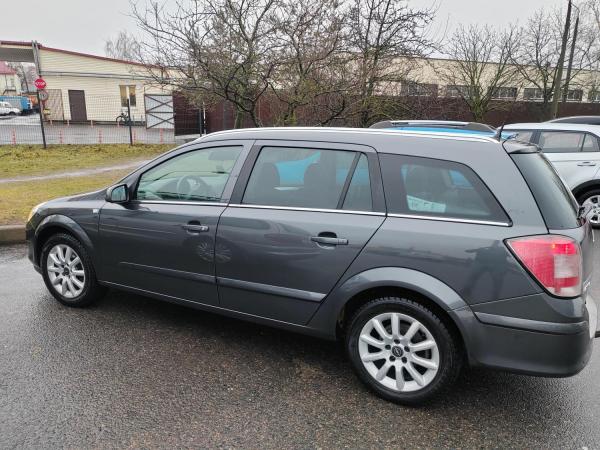 Opel Astra, 2008 год выпуска с двигателем Дизель, 24 373 BYN в г. Минск