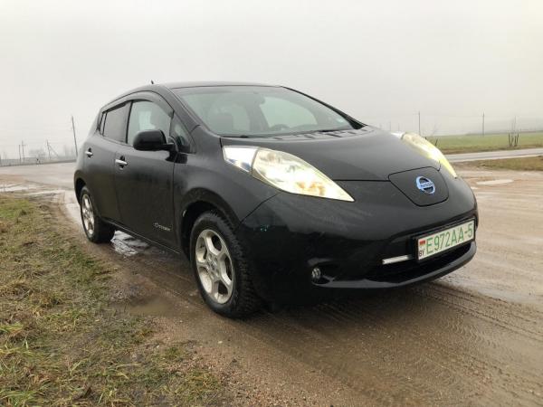 Nissan Leaf, 2013 год выпуска с двигателем Электро, 22 095 BYN в г. Минск