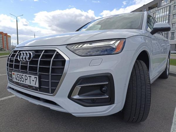 Audi Q5, 2021 год выпуска с двигателем Бензин, 173 980 BYN в г. Минск