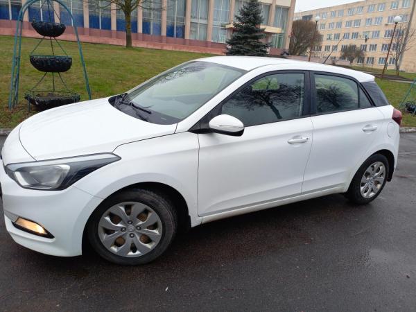 Hyundai i20, 2016 год выпуска с двигателем Дизель, 29 736 BYN в г. Минск