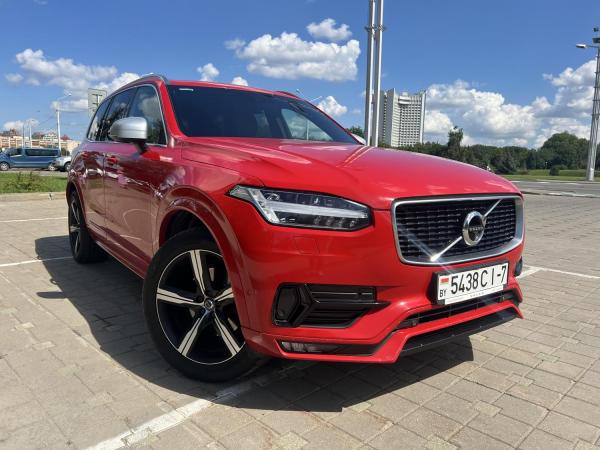 Volvo XC90, 2018 год выпуска с двигателем Бензин, 114 222 BYN в г. Минск