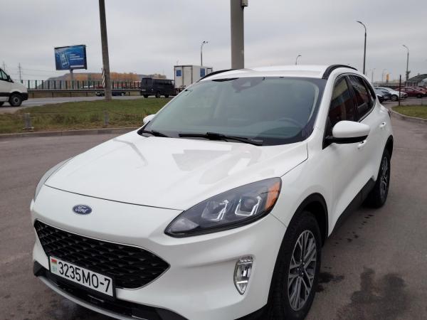 Ford Escape, 2020 год выпуска с двигателем Бензин, 86 478 BYN в г. Минск