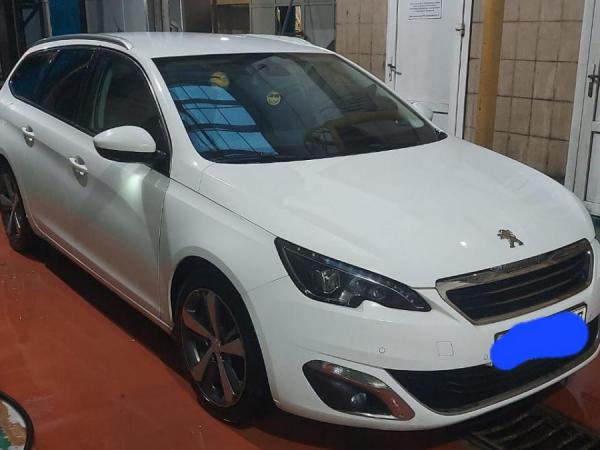 Peugeot 308, 2017 год выпуска с двигателем Дизель, 48 891 BYN в г. Минск