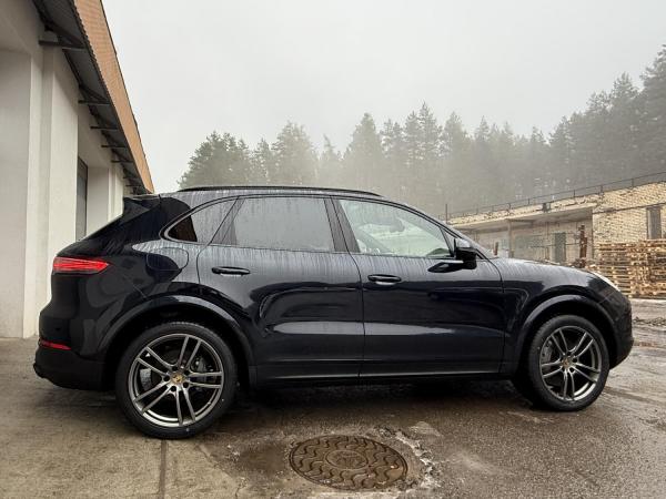 Porsche Cayenne, 2020 год выпуска с двигателем Бензин, 209 758 BYN в г. Минск