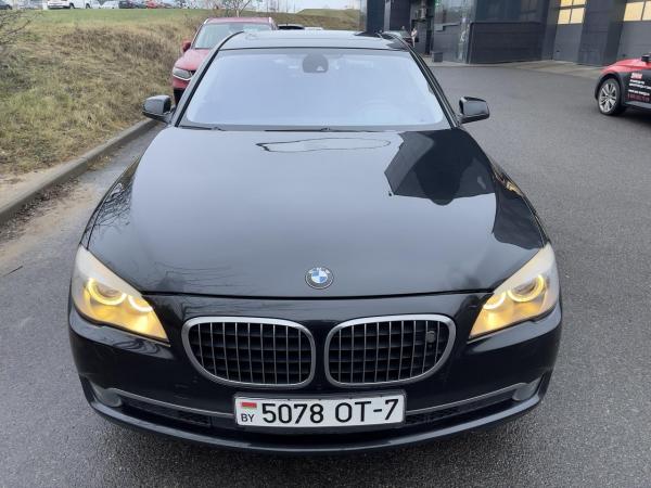 BMW 7 серия, 2010 год выпуска с двигателем Дизель, 71 399 BYN в г. Минск