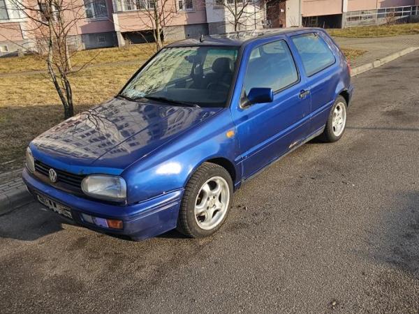 Volkswagen Golf, 1995 год выпуска с двигателем Бензин, 5 634 BYN в г. Минск