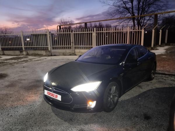 Tesla Model S, 2015 год выпуска с двигателем Электро, 59 766 BYN в г. Минск