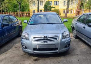 Toyota Avensis в лизинг