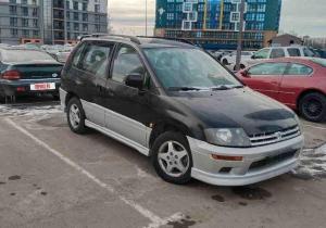 Mitsubishi Space Runner в лизинг