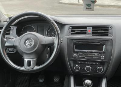 Фото Volkswagen Jetta