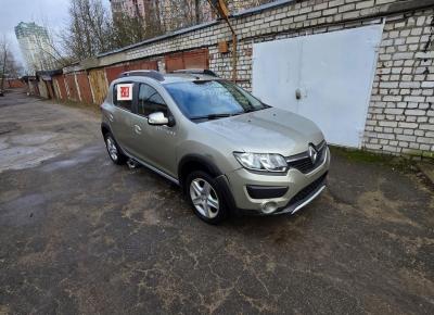 Фото Renault Sandero