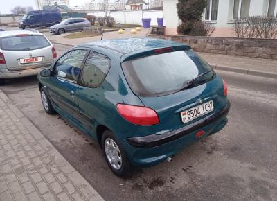 Фото Peugeot 206