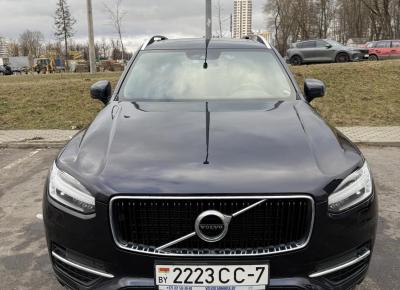 Фото Volvo XC90