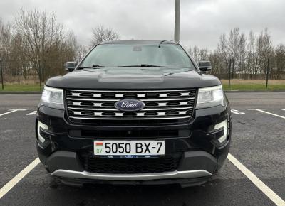 Фото Ford Explorer