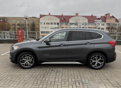 Фото BMW X1