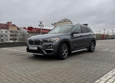 Фото BMW X1