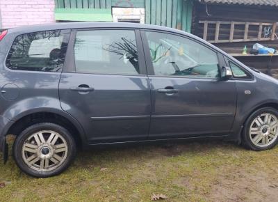 Фото Ford C-Max