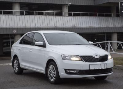 Фото Skoda Rapid