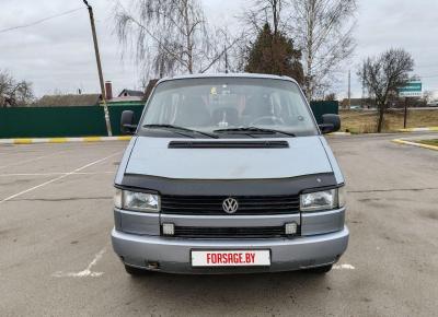 Фото Volkswagen Transporter