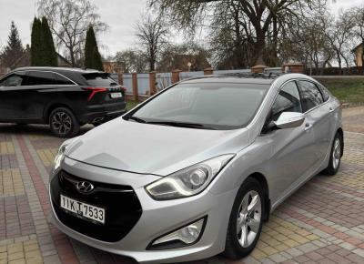 Фото Hyundai i40