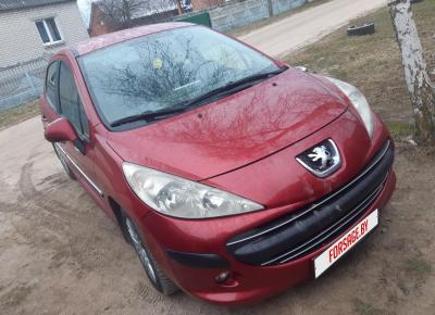 Фото Peugeot 207