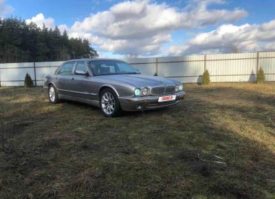 Фото Jaguar XJ