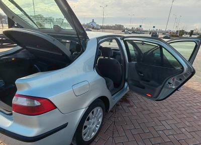 Фото Renault Laguna