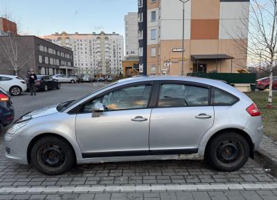 Фото Citroen C4