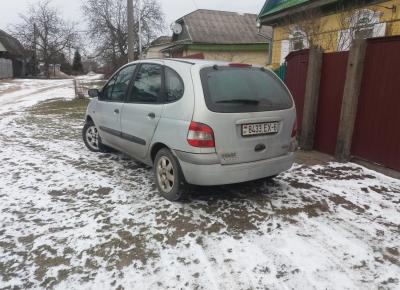 Фото Renault Scenic