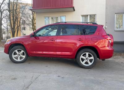 Фото Toyota RAV4