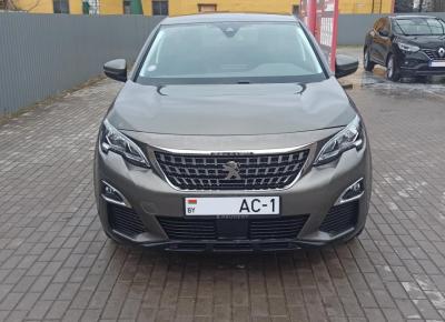 Фото Peugeot 5008