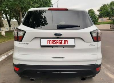 Фото Ford Escape