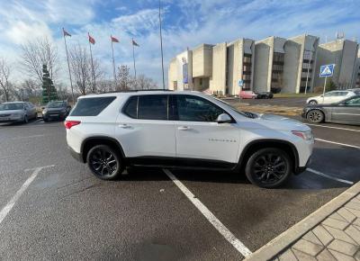 Фото Chevrolet Traverse