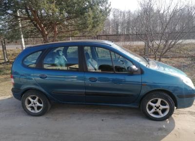 Фото Renault Scenic