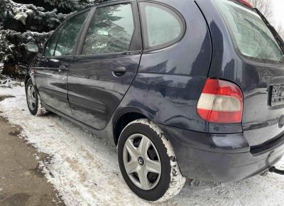 Фото Renault Scenic