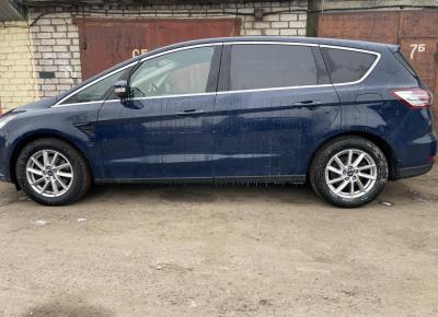 Фото Ford S-Max