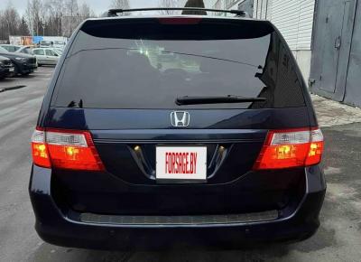 Фото Honda Odyssey