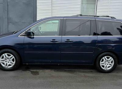 Фото Honda Odyssey