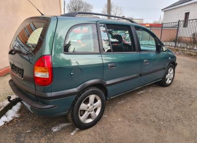 Фото Opel Zafira