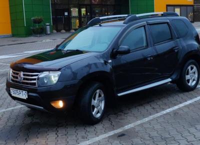 Фото Renault Duster