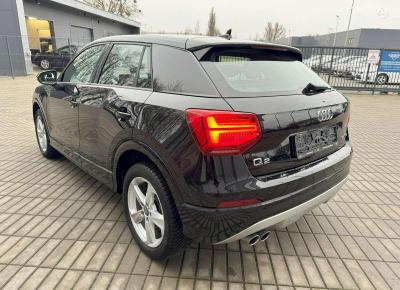 Фото Audi Q2