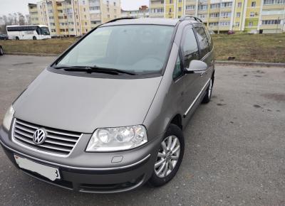 Фото Volkswagen Sharan