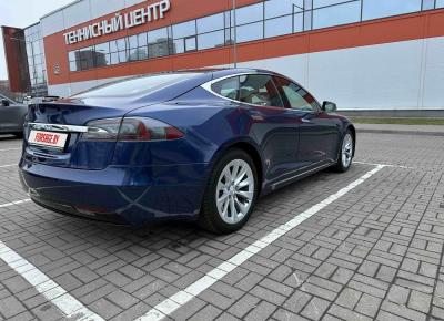 Фото Tesla Model S