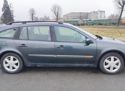 Фото Renault Laguna