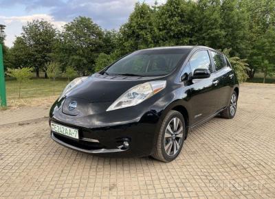 Фото Nissan Leaf