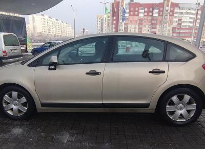 Фото Citroen C4