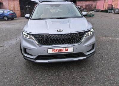 Фото Kia Carnival