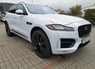 Фото Jaguar F-Pace