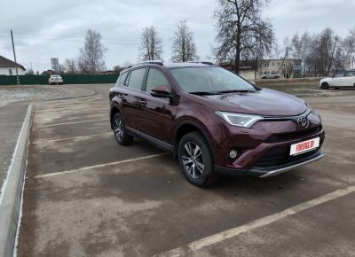 Фото Toyota RAV4